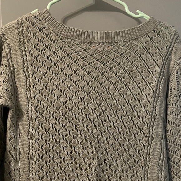 Sweater with lace hem - Picture 2 of 2